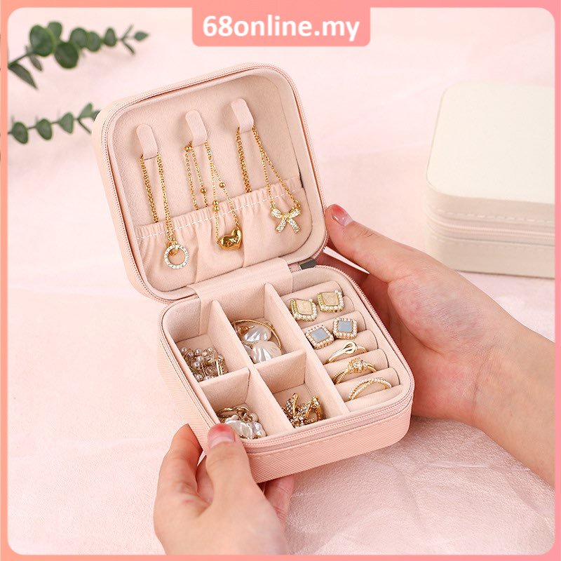 [Johor Seller] Portable Jewellery Storage Organizer Box Jewelry Box Velvet Necklace Earring Ring Travel Case Bracelet