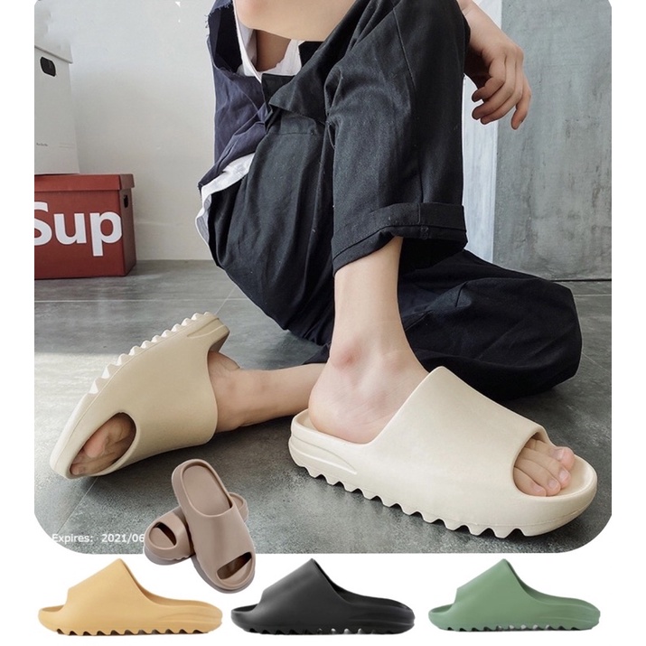 Unisex Selipar Yeezy Slide Kanye Men's and Women's Casual Slippers Indoor Slipar Selipar Sandal Shoe Kasut男女款椰子拖鞋