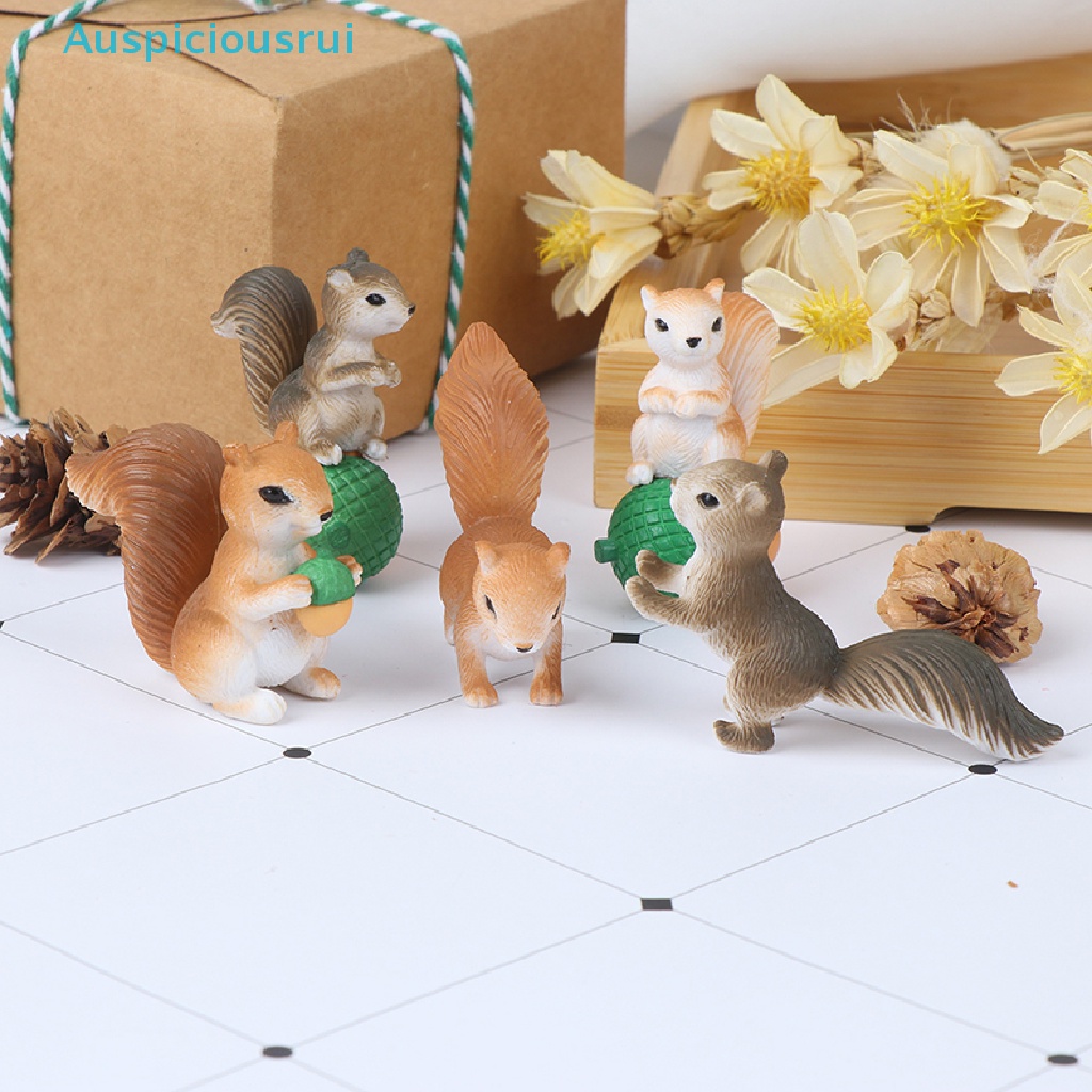 Auspiciousrui 4 Pcs Squirrel Figurines Miniatures Fairy Garden Gnome Gift Resin Crafts