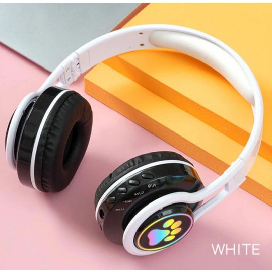 [LOCAL SELLER] EXTRA GIFT WIRELESS BLUTOOTH HEADPHONE Q9 CAT HEADPHONE WITH LED LIGHT SUPPORT TF / AUX / BLUETOOTH HEADS