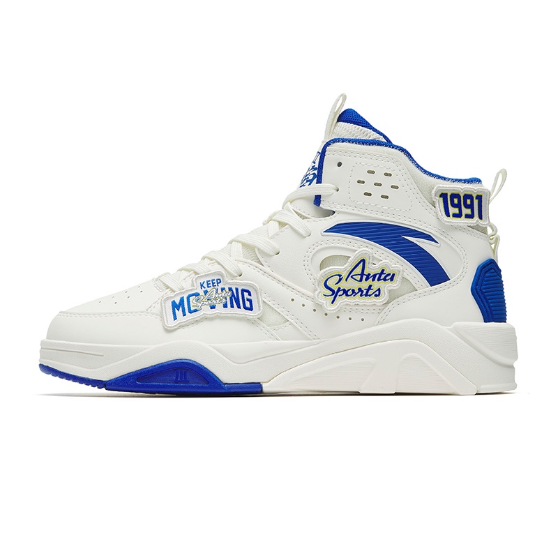 ANTA Women Roaring Flame 3.0 XGame ShoesIvory White/Skyline Blue