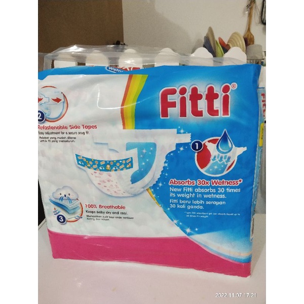 Clearance Sale Fitti Diapers S 70pcs Shopee Malaysia