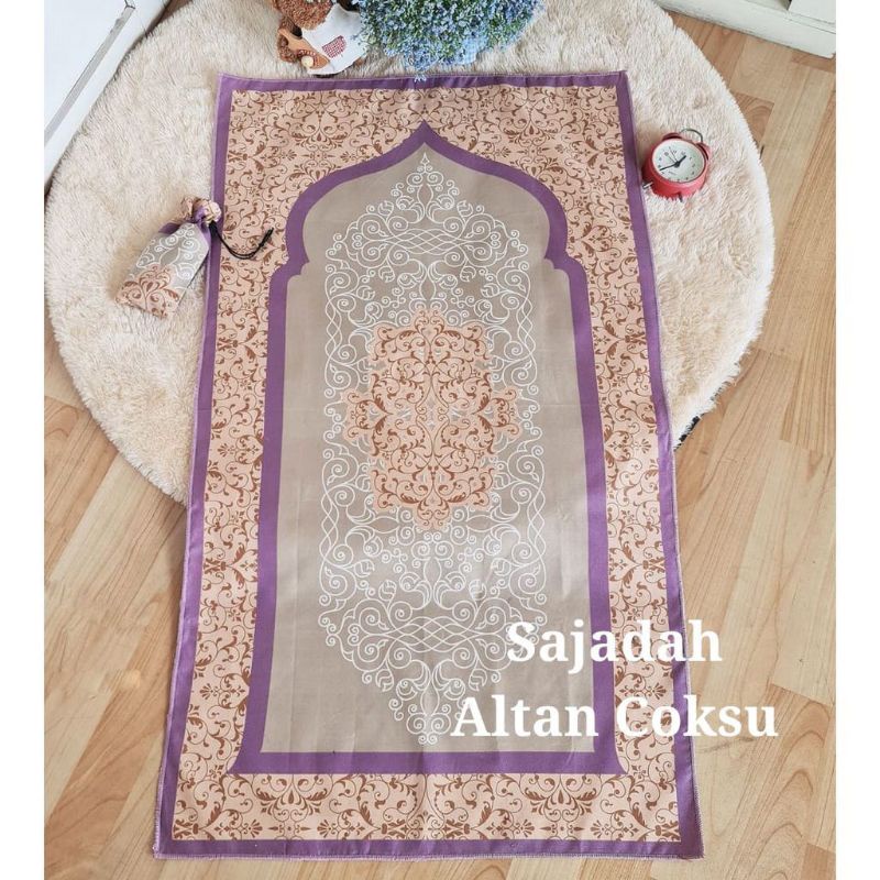 Odessa Altan Turkish Motif Travel Prayer Rug