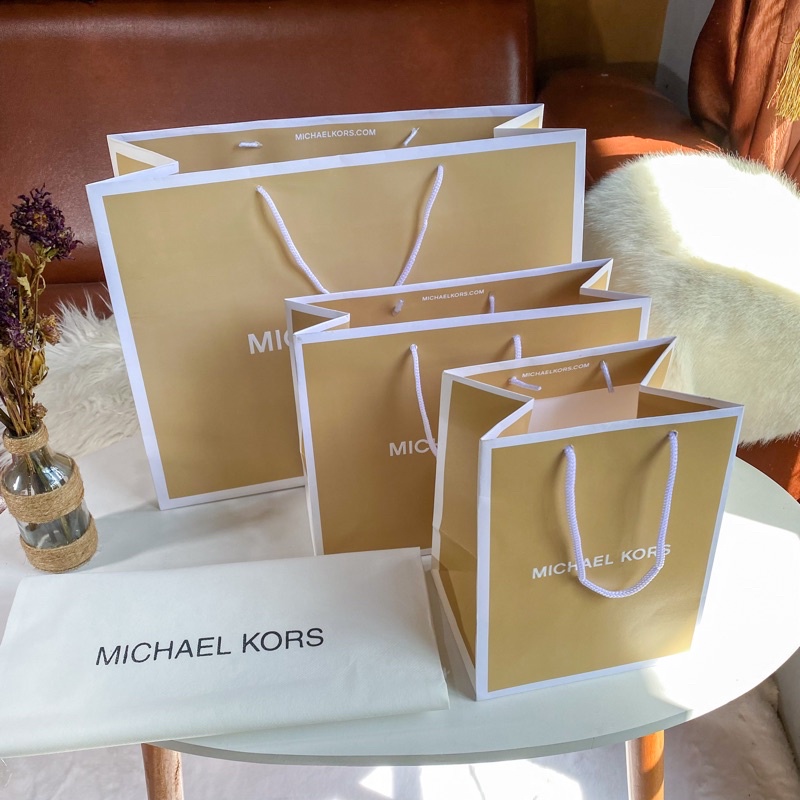 Paper Bag Michael Kors Gift Wrapping Chocolate Gift Paperbag Bag | Shopee  Malaysia
