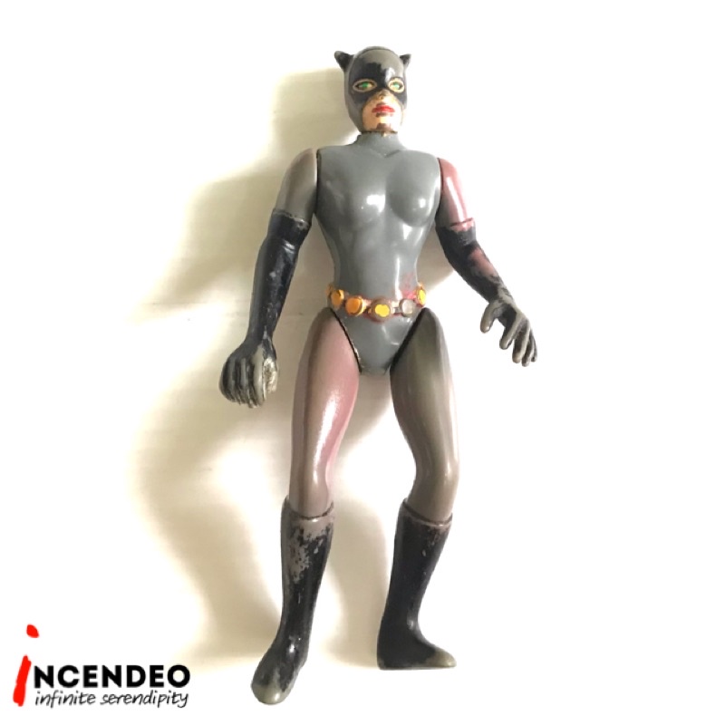 Vintage DC Comics Kenner Catwoman Action Figure Toy (1993)