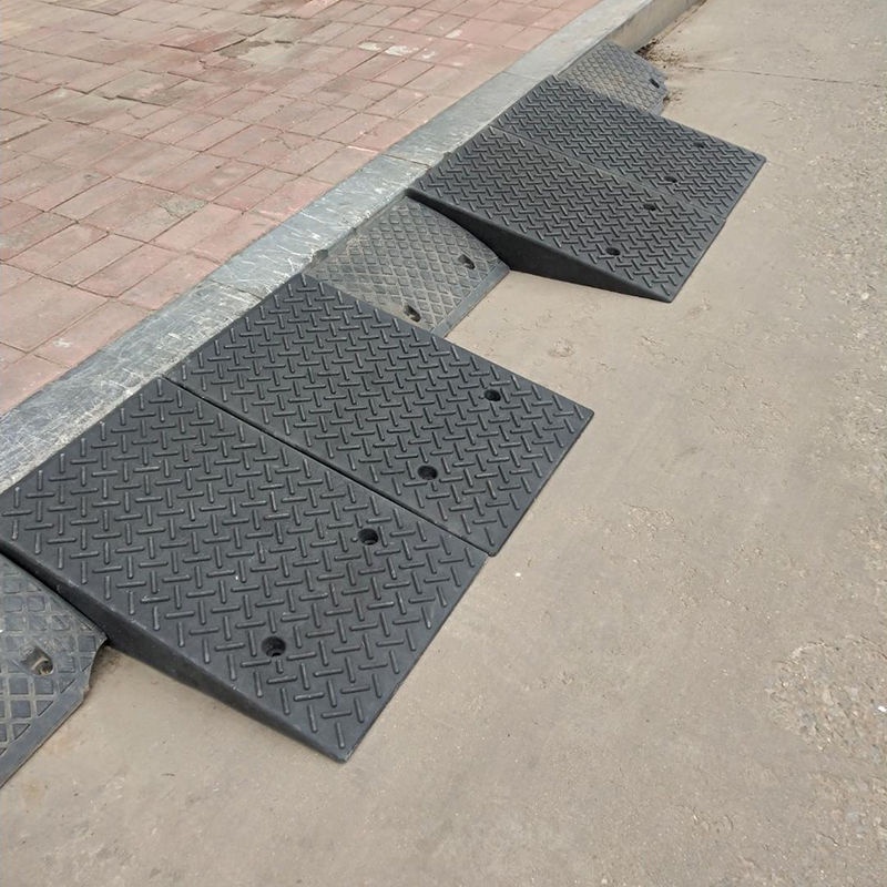 Step Mat Ramp Mat Road Edge Mat Threshold Mat Household Curb Car Road Road Step Uphill Mat/speed bumps, traffic facilities, highways, road brakes, car parking ramps, buffer zones,