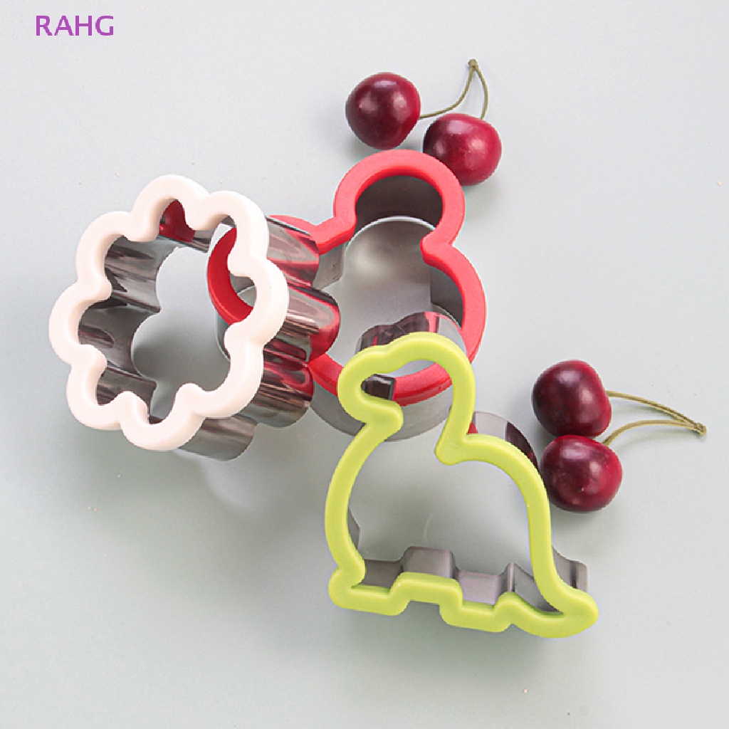 RAHG Sandwich Cutters Plastic Stainless Steel DIY Cartoon Animals Bread Cutters Mould NEW