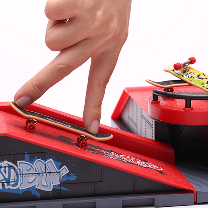 Mini Finger Skateboard Fingerboard Skate Finger Skate Boarding Game