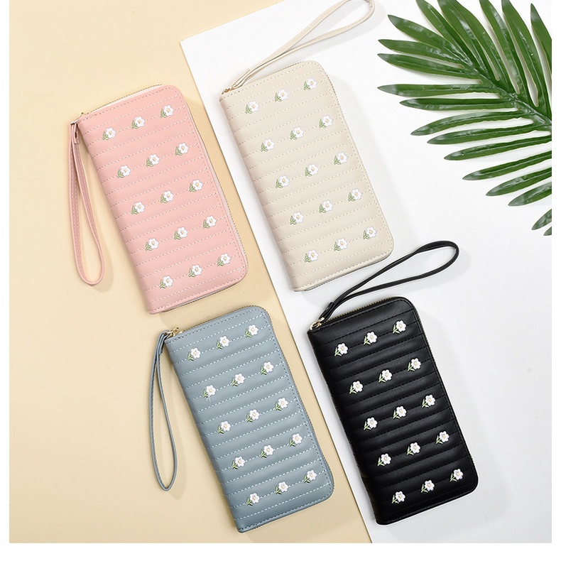 COD In Stock MY Next day delivery.Korean Version New Style Long Wallet Women Single Zipper Embroidered Wallet Fresh Sweet Multifunctional Fashion Clutch Women