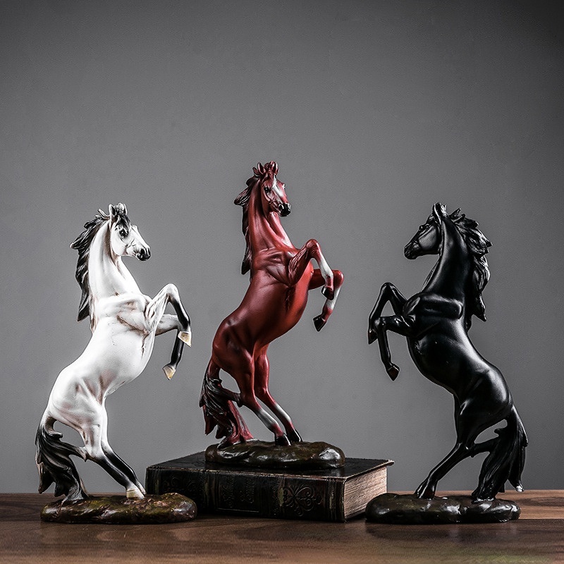 European Standing Horse Resin Horse Statue Crafts Animal Statue Living Room Decorations Home Office Desktop Bookcase Decoration