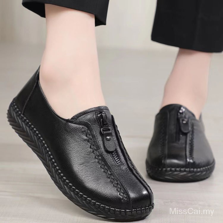 2023 New All black rubber shoe for women British Style PU leather