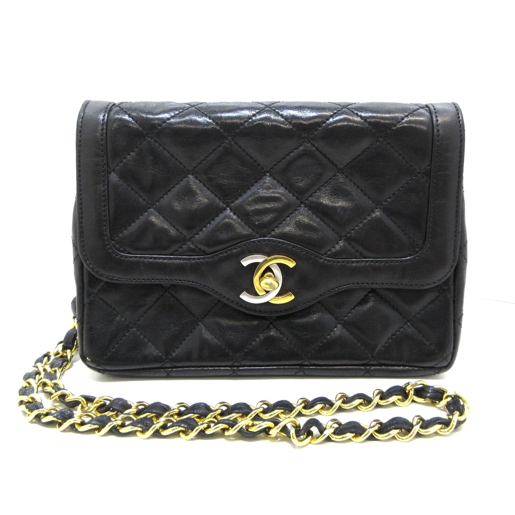 Secondhand CHANEL shoulder bag skin black