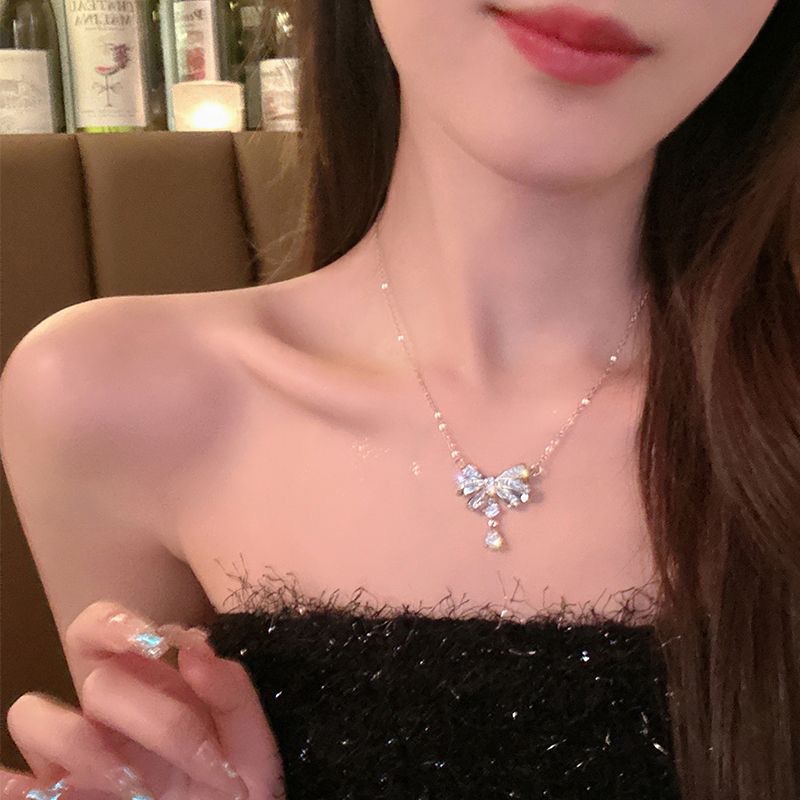 Fairy Tears _ Micro-Inlaid Zircon Bow Water Drop Necklace Light Luxury Niche Design High-End Jewelry Trendy