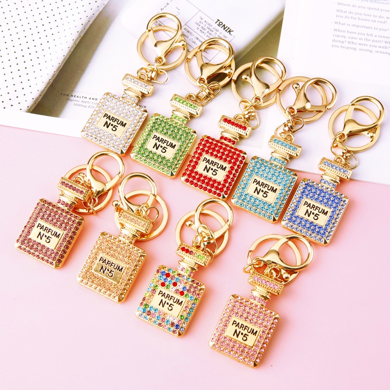 Luxury Rhinestone Perfume Bottle Shape Keychain Exquisite Car Key Holder Accessories Bag Ornament Friend Gifts Souvenir Pendant