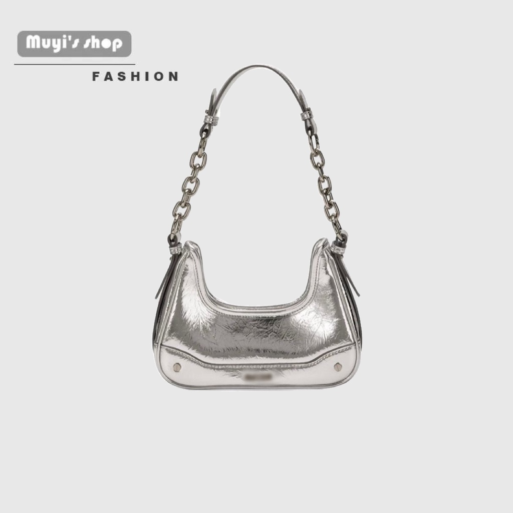 The new French solid color sleek cross-shoulder crescent bag