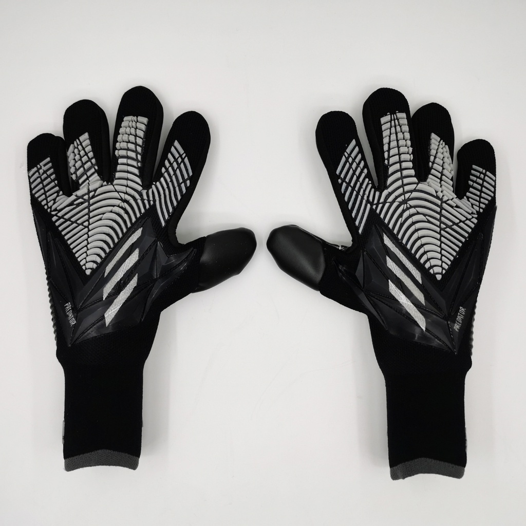 Essential Have 2022 Predator World Cup New Latex Football Goalkeeper Gloves Soccer Professional Protection Adults Tee... - Image 5