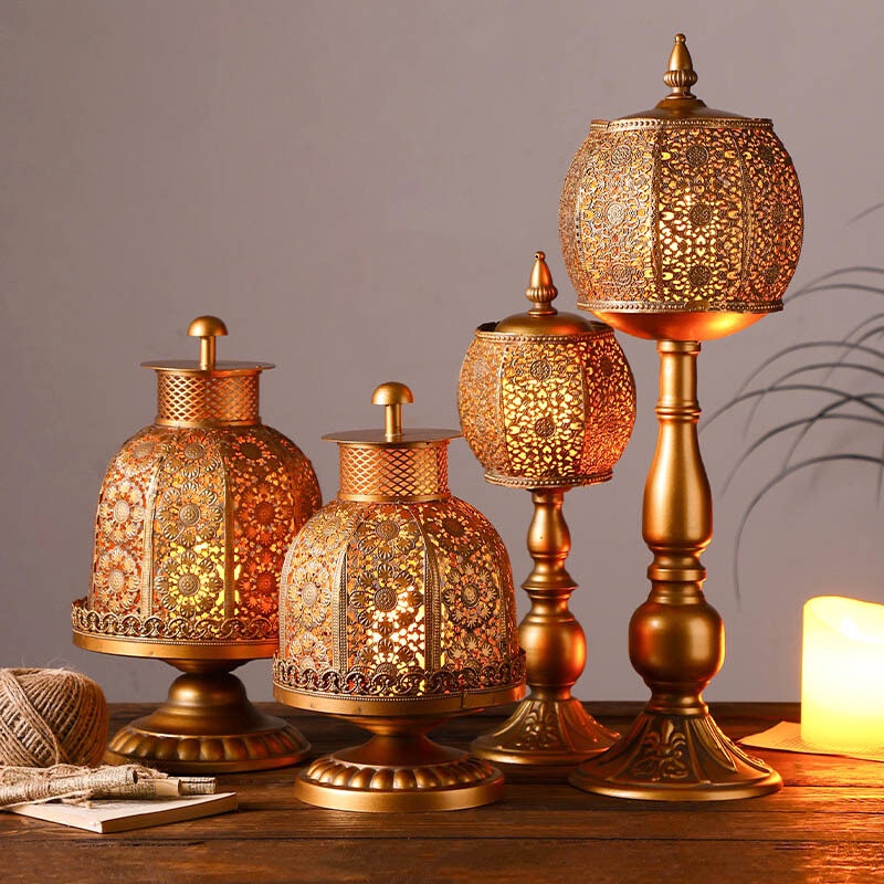 Vintage Decorative Candle Holder Ramadan Lantern Moroccan Style Candle Holder Metal Table Lamp Garden Candle Holder