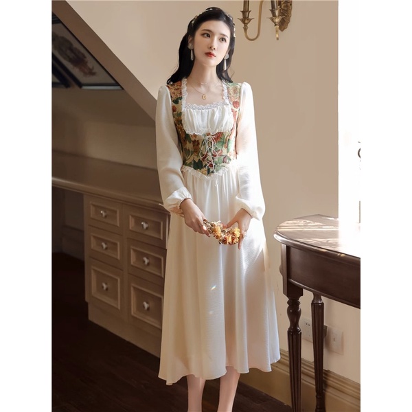 Fashionable Romantic Splice Retro Oil Painting Dress Square Neck Sweet Long Sleeve French Fairy Dress