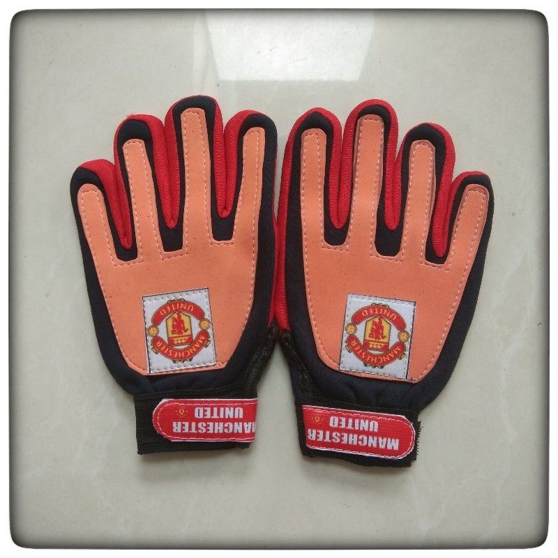LOKAL Local And Outside club Children's Goalkeeper Gloves