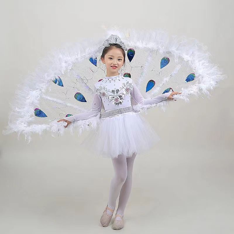 Ready Stock Children Ethnic Performance Ethnic Dance Costume Peacock Dance Retro Clothing Drama Dancing Dress New Year's Day Children's Costume 儿童民族表演民族舞蹈服装孔雀舞复古服装戏剧舞裙元旦儿童服装