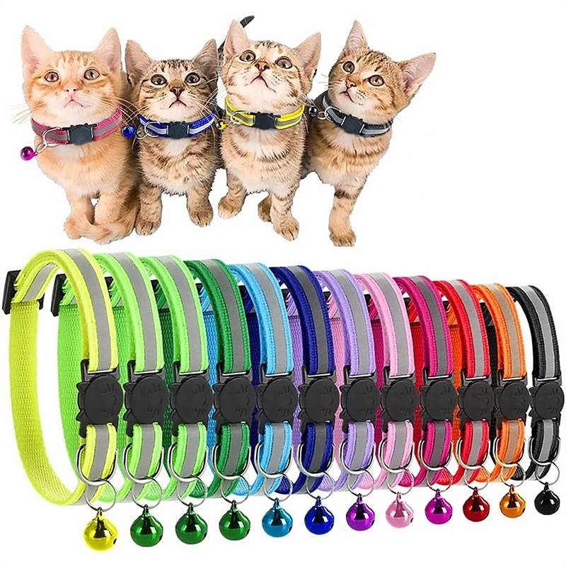 Keep Your Cat Safe and Stylish with this Reflective Collar and Bell Necklace