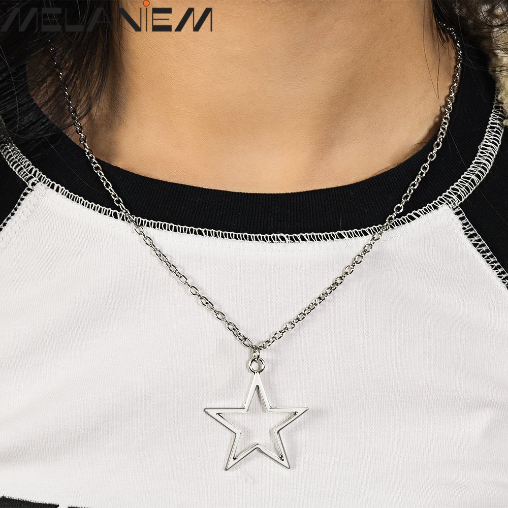 Simple Choker Necklace Charm Necklaces Clavicle Necklace Elegant Hip hop Five-pointed star Chain Necklace Pendant Necklace Hollow Creative Jewelry Accessories Personality