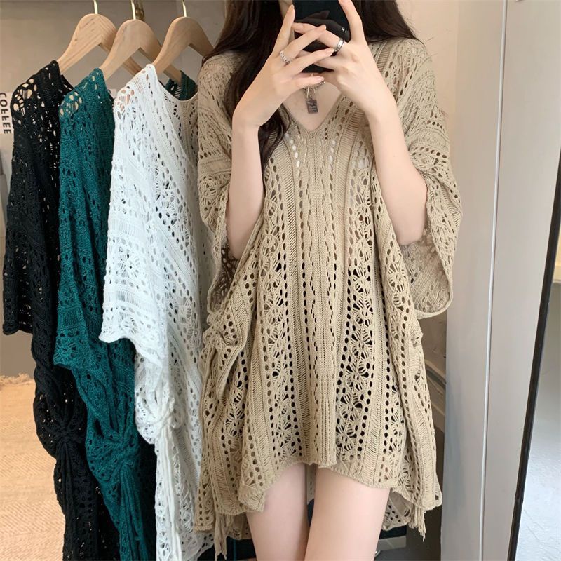 [Ships From Selangor]Stylish Hollow Knit Blouse with Unique Design and Loose Fit Women's Blouse Oversized casual Sweater