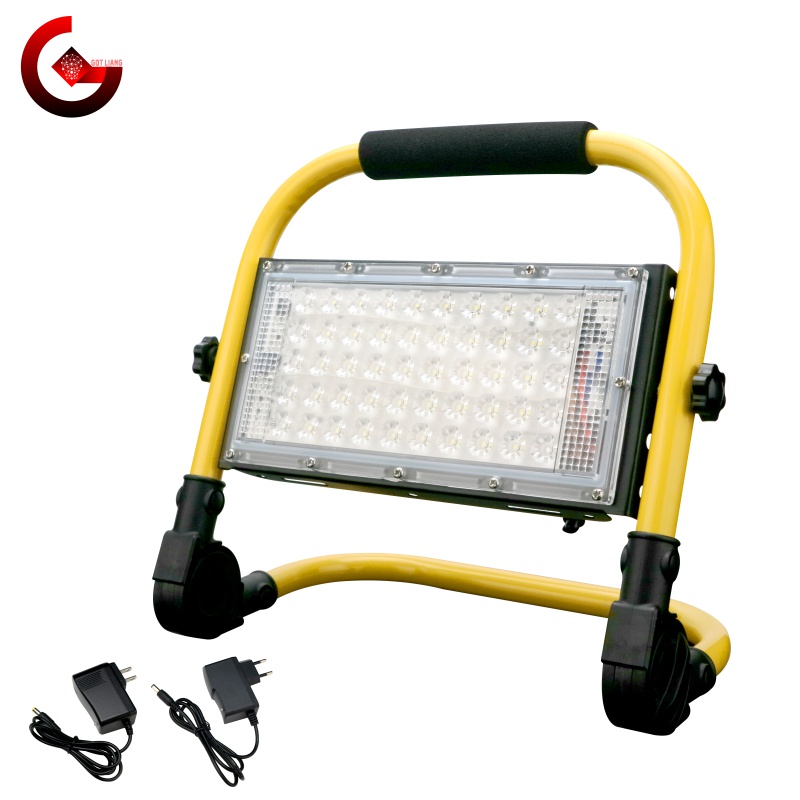 Got Liang Portable Spotlight 50W LED Outdoor Lighting Floodlight 5000mAh Emergency Rechargeable Camping Lamp 4Modes Warning Flood Light