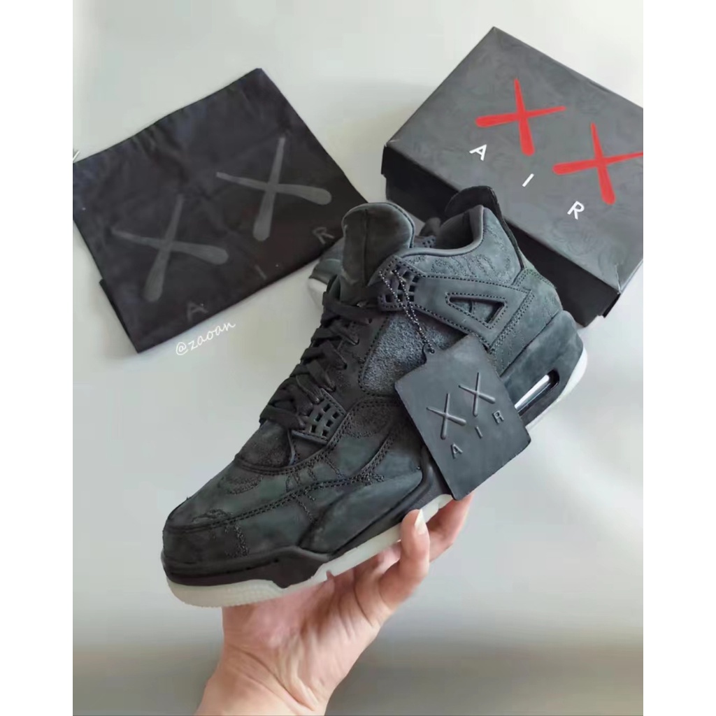 Ready stock Kaws x Air Jordans 4 Retro JD4 Men's Grey/White shock absorption and anti-slip middle gang Basketball shoes FZAQ