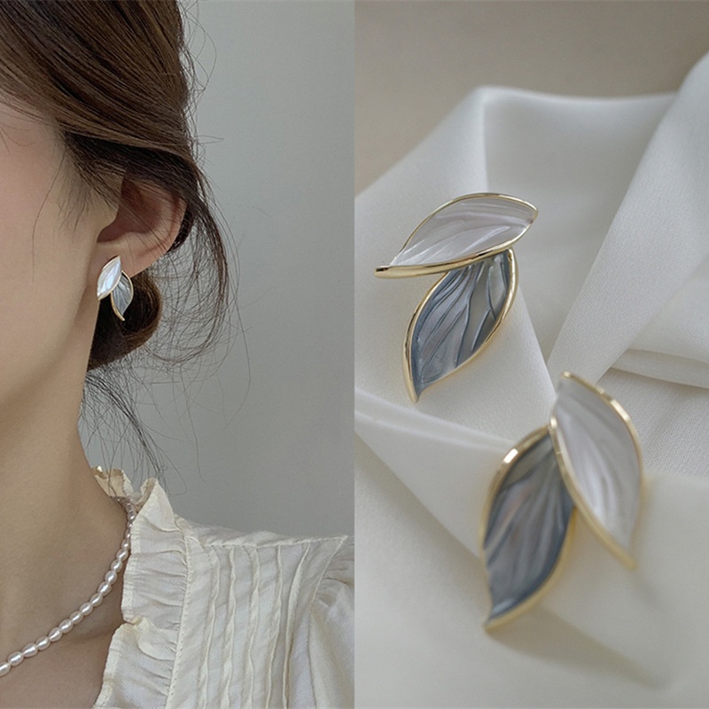 Korean Korean Simple Fashion Style Leaf Earrings Female Unique High-End Design Earrings Mori Earrings Female