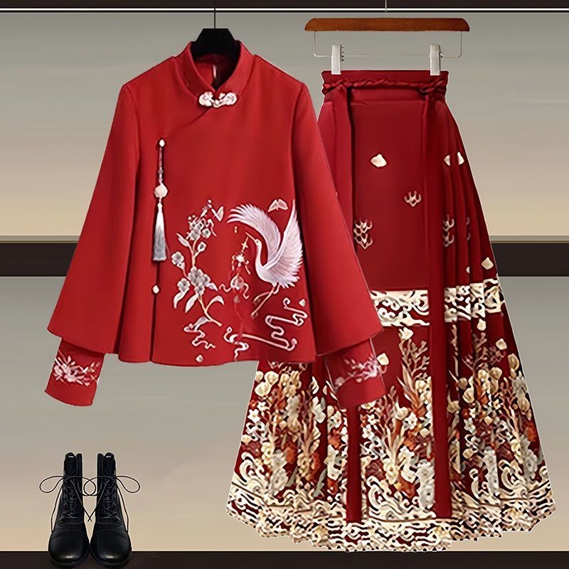 New Chinese-style women's clothing, a complete set of New Year's attire, New Year's greetings suit,新中式女装穿搭一整套新年战袍拜年服红色汉服上衣配马面裙两件套