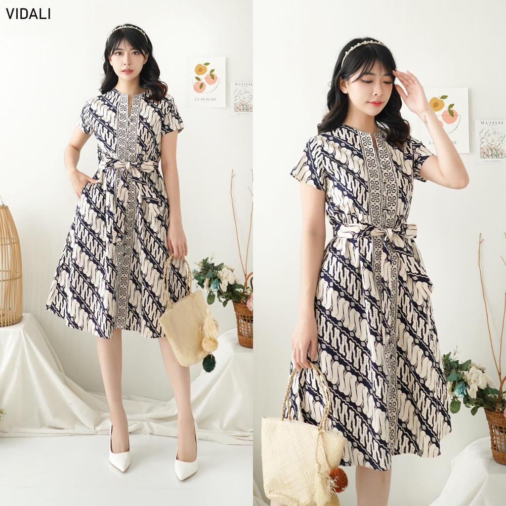 GIRLY Vidali Black Dress for Women, Modern Couple Batik, Modern Family Batik Dress