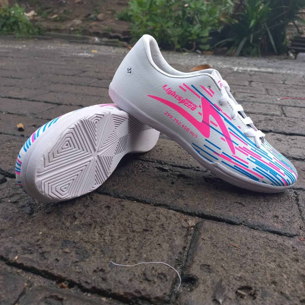 Sepatu Olahraga Anak Sepatu Futsal 33 s/d 38 Reborn Putih Pink