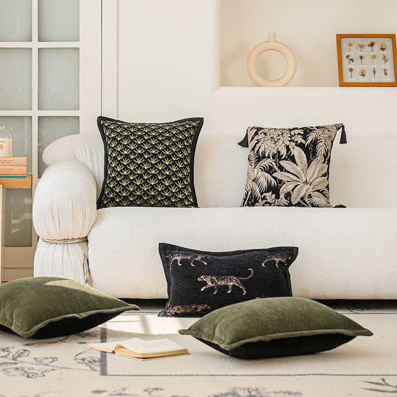 Luxury Green Textured Cushion Cover Vintage Patchwork Jacquard Sofa Pillow Cover Decorative Modern Design Soft Home Furnishings