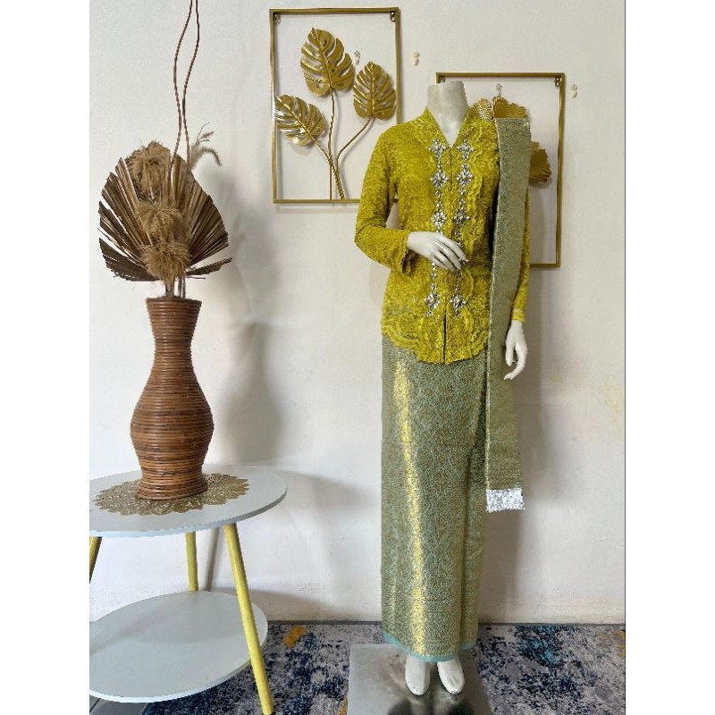 Modern SEQUENCE ENCIM KEBAYA SET/CURRENT KEBAYA/BROKEN SEQUENCE KEBAYA/KONDANGAN KEBAYA/ LAMARAN KEBAYA