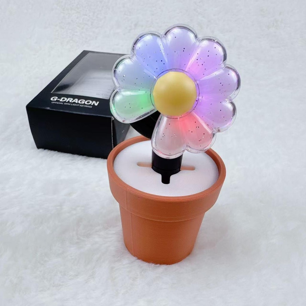 Kpop G-DRAGON Mini Light Keyring Cradle GD Small size luminous