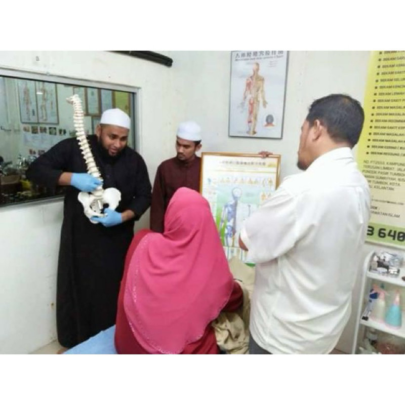 Versatile Purpose Minyak Terapi Aura AL AYYUBI KEBAS SARAF SAWAN SLIP DISC LUTUT & SAKIT BELAKANG Premium Essential - Image 3