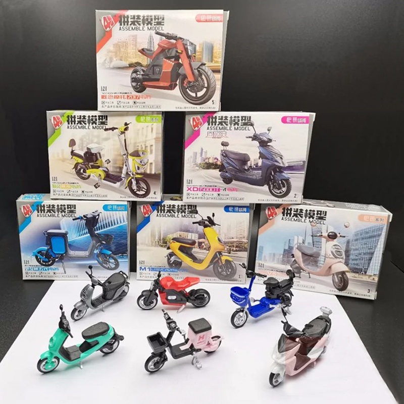 Essential Premium 6Pcs Mini Motorcycle Model 1/24 Plastic Classic Electric Motorbike Models 4D Assembled Toy Collecti... - Image 4