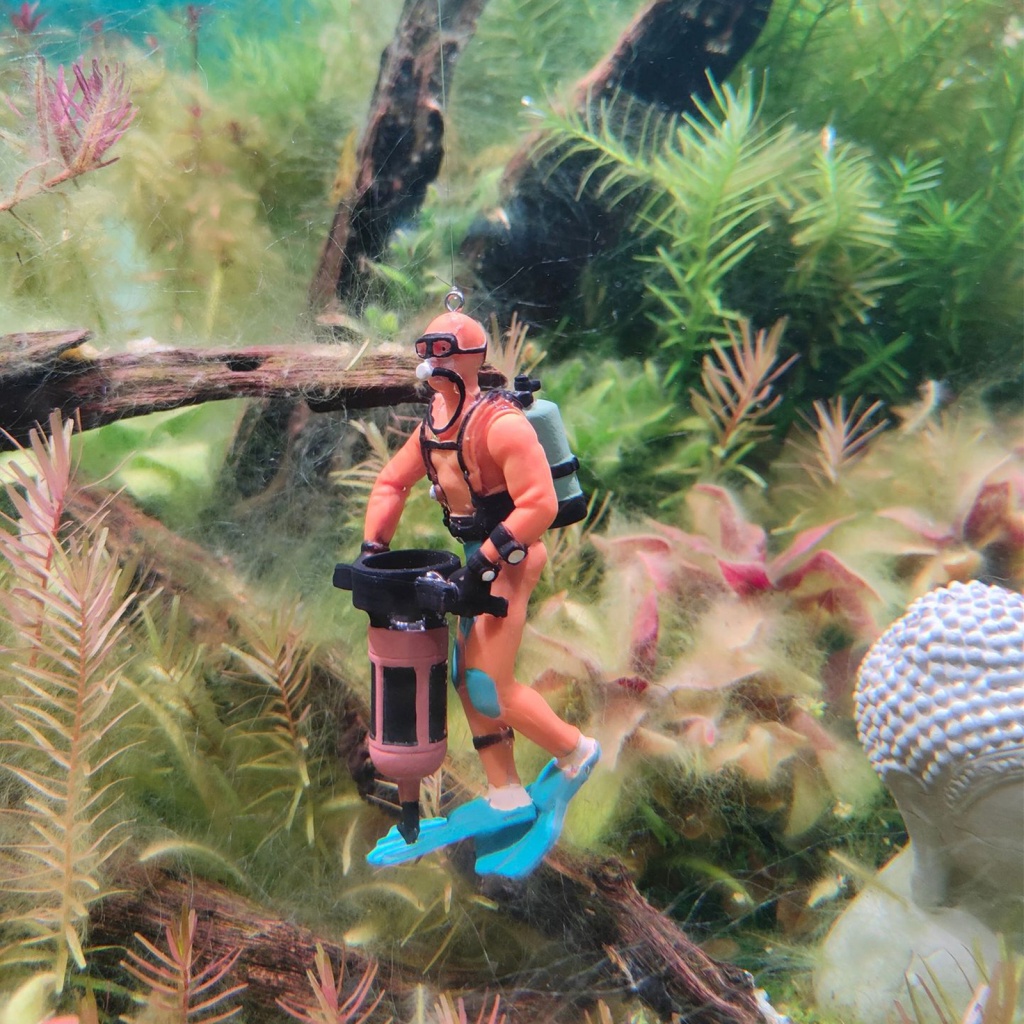 Versatile Purpose Decoration Floating Ball Ornament Ornamental Ornaments Suspension Creative Resin Floatable Aquarium... - Image 4