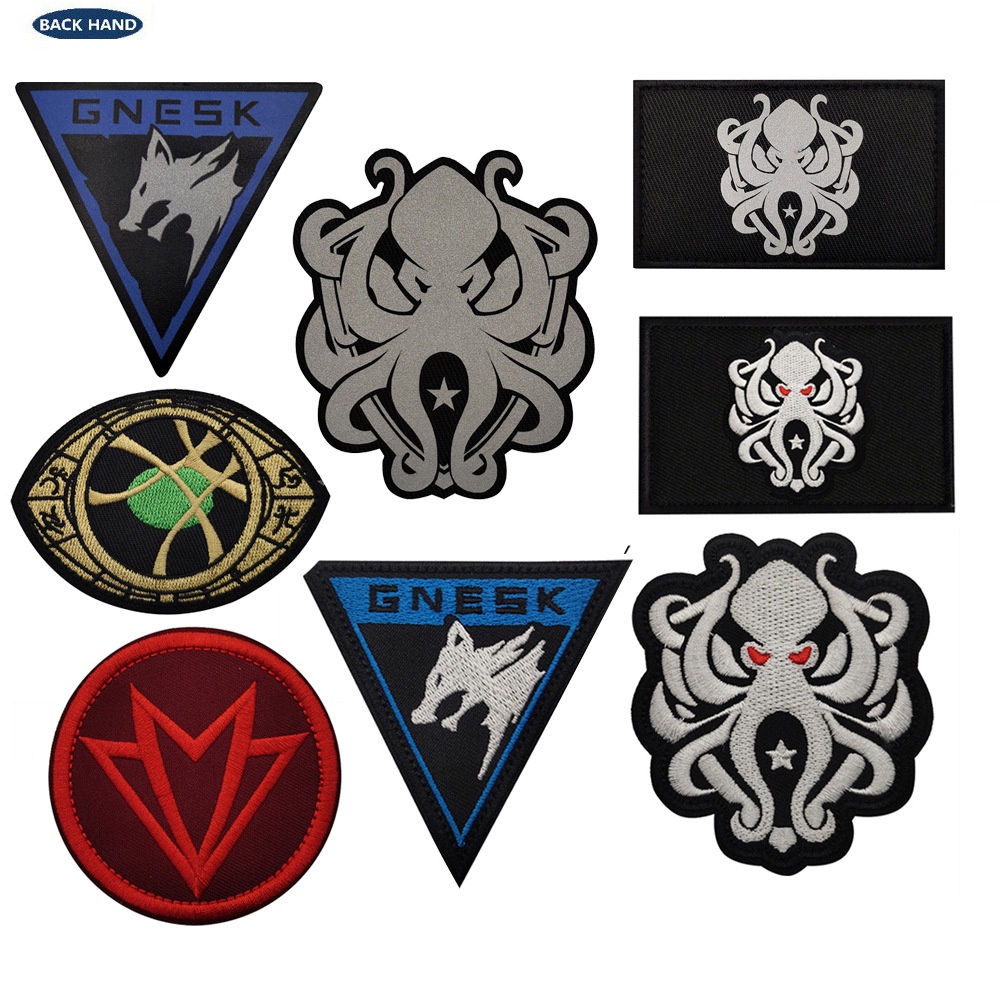 Dark Area Breakthrough Game Merchandise Badge Morale Badge Black Gold International Armband White Wolf Team Velcro Bad