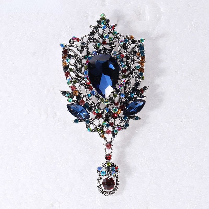 Handmade Large Size Crystal Pendant Brooch Creative Vintage Alloy Rhinestone Atmospheric Brooches Luxury Jewelry for Woman