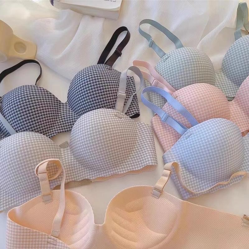 Summer seamless one-piece small breasts gather top support anti-sagging bra women