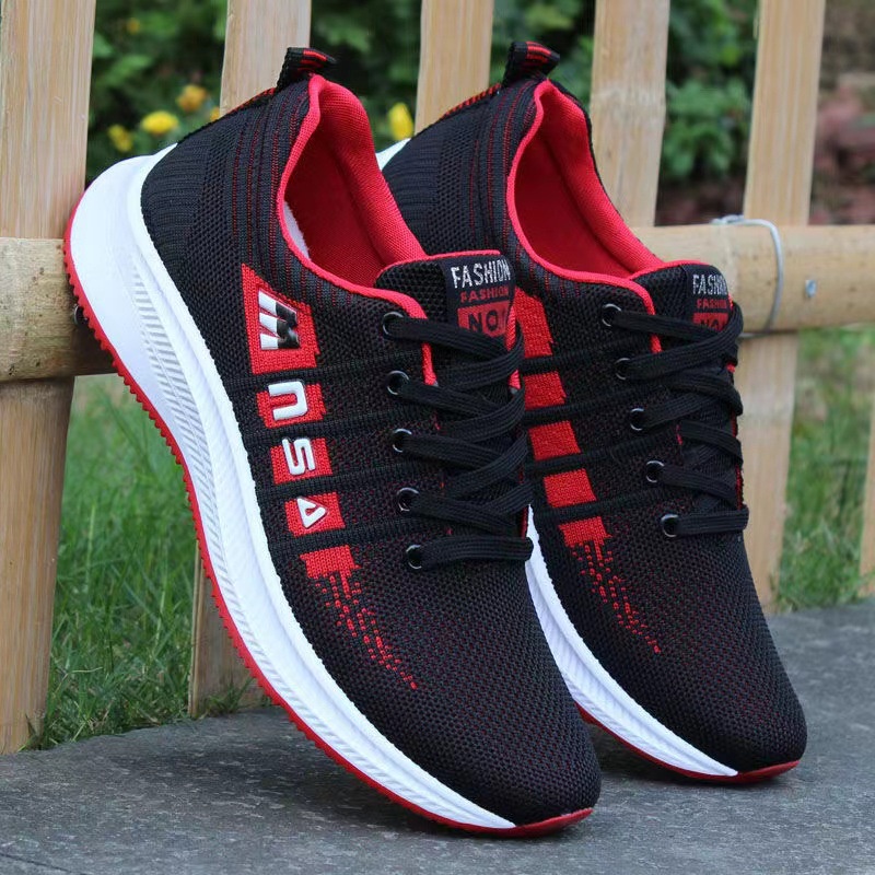New Breathable Men's Shoes Fashionable Sports Casual Shoes Stylish Flyknit Running Shoes Anti Odor  Anti slip Casual Shoes For Men