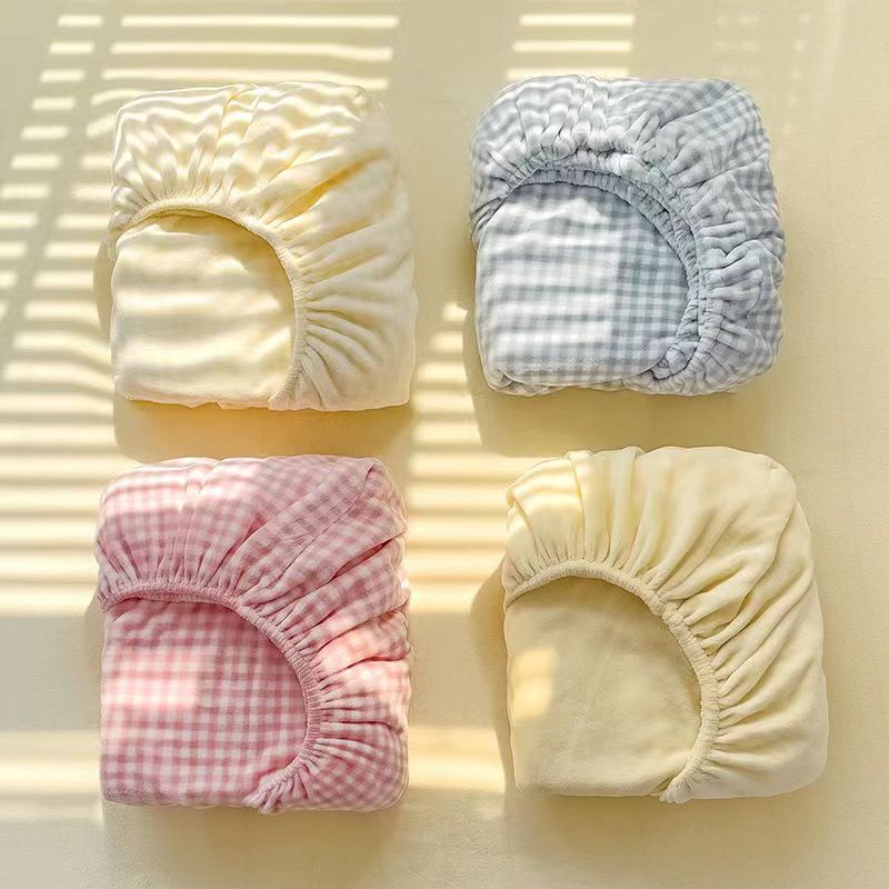 Japanese Lattice Printed Warm Flannel Fitted Bedsheet Pillowcase Single / Super Single/Queen / King Size bedsheet Dormitory bed Cadar