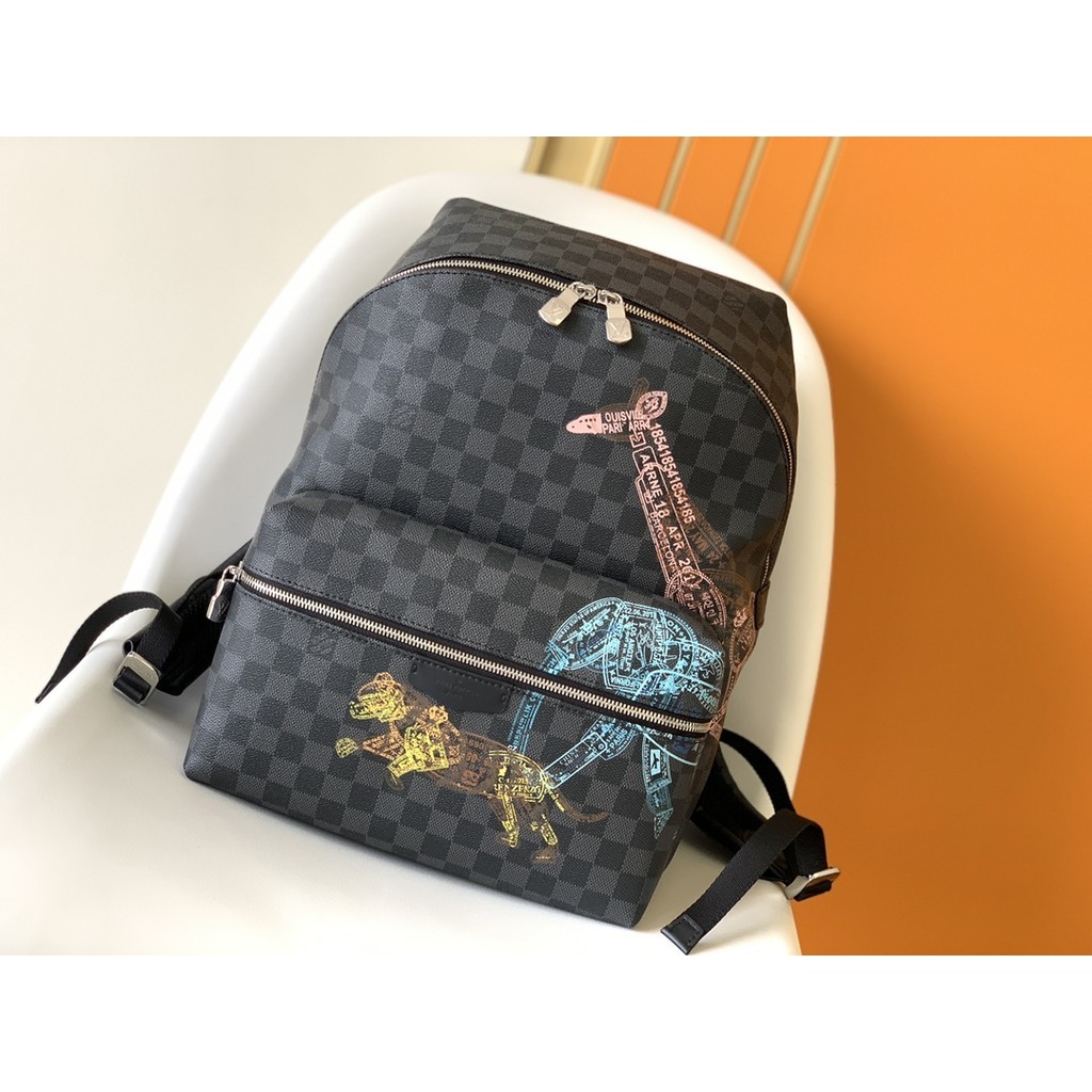 Classic Fashion Retro Men's Backpack, Pick-up Material Canvas with Passport Seal Style Depicting Wildlife Image, Narrating Giraffe, Elephant and Tiger's Migration Story Fun Unique, LVMT072 & Lou * V Show Unique Fashion Charm Men's Backpack