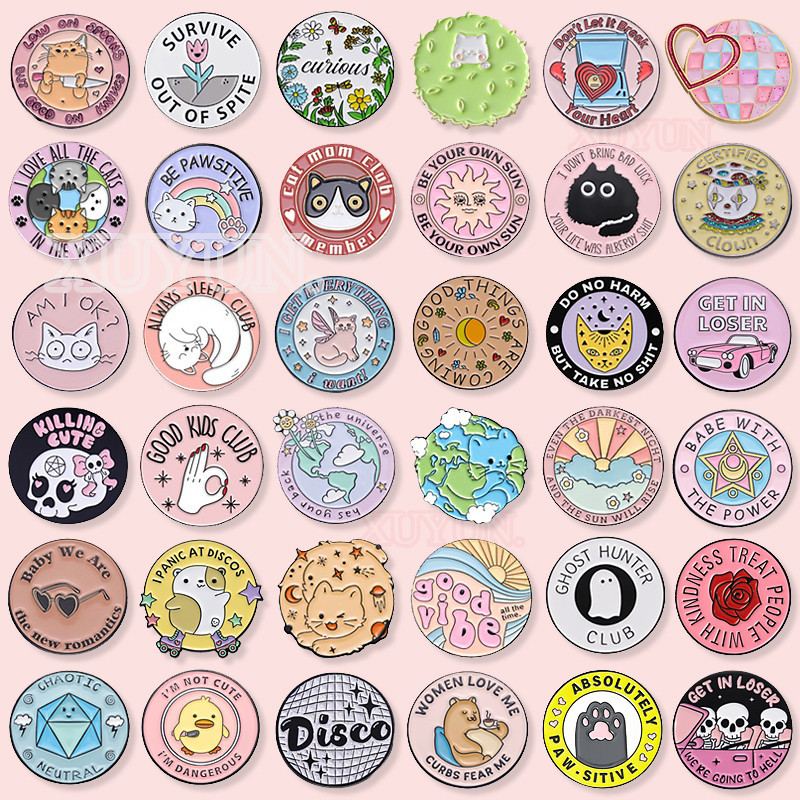 100 Styles Round Animal Collection Lapel Pins Cute Cat Metal Brooch Pink Delicate Art Badges Clothing Backpack Accessories