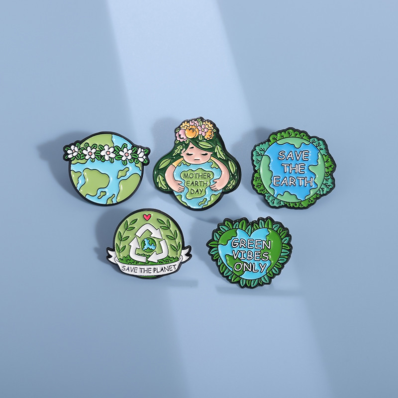 Cartoon Eco-friendly Green Earth Enamel Pins Brooches Environmental Protection Brooch Earth Day Pin Badges Jewelry Gift for Friends