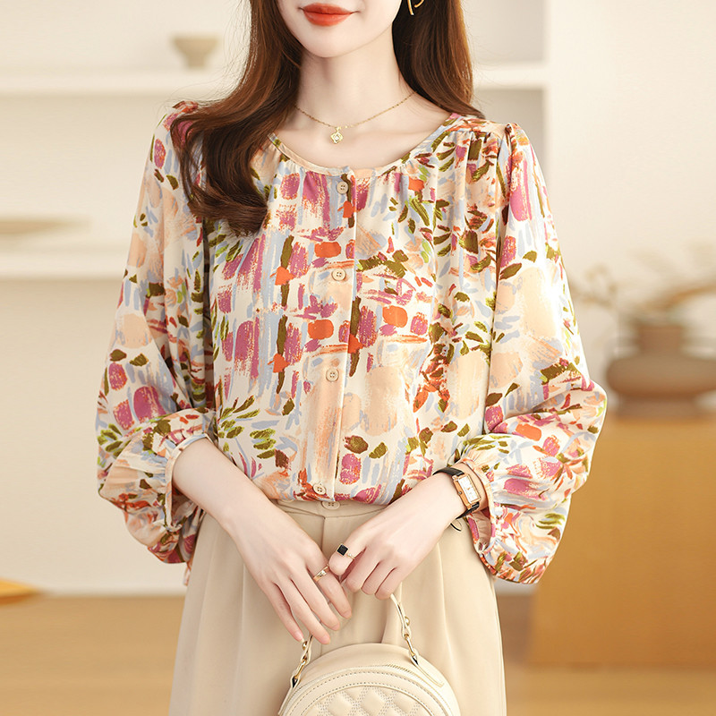 New stock French retro women's chiffon shirt with floral 9/4 sleeves, versatile for commuting and leisure, loose and oversized 3XL