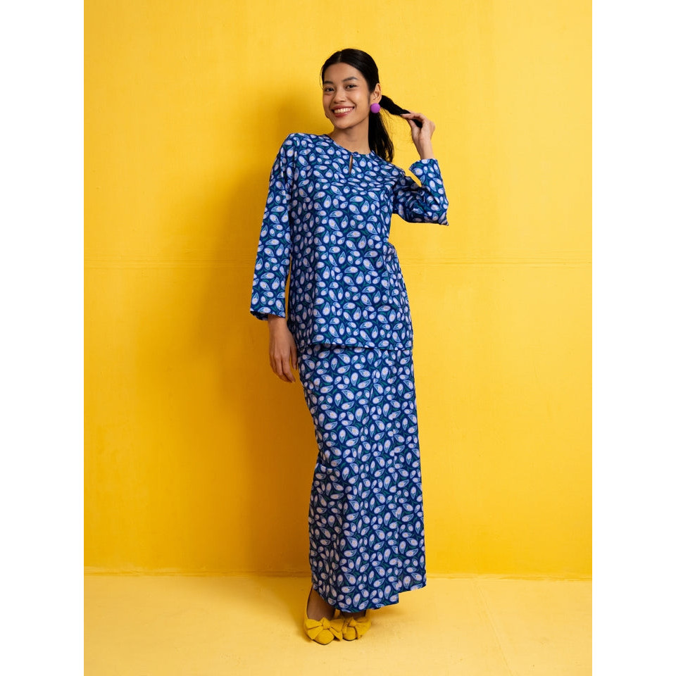 Bayu Somerset Koa Kurung in Blue