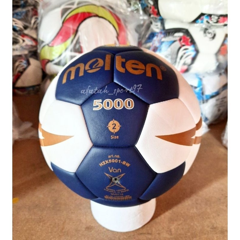 Versatile Purpose Mini handball Ball/Quality molten Hand Ball size 3 & 2 Must - Image 3